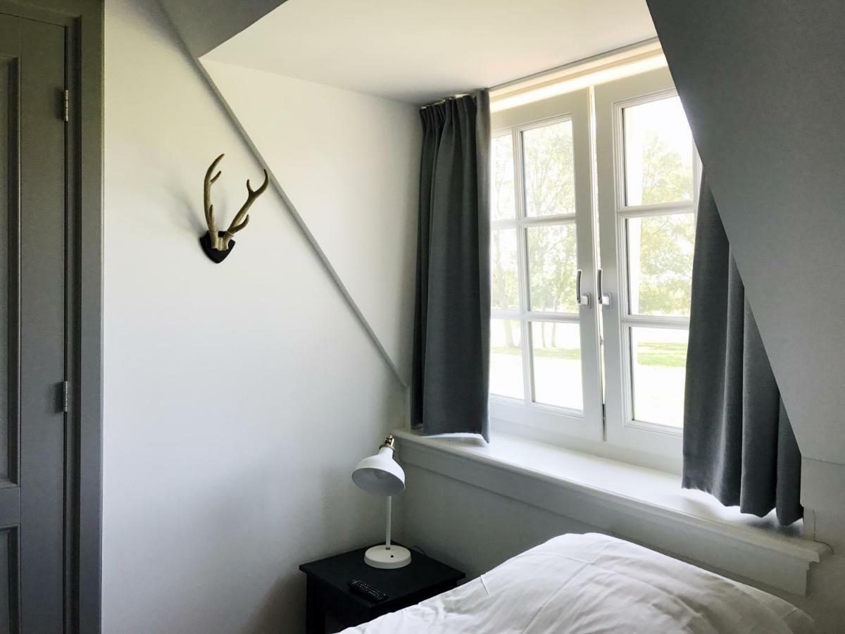 Reeburg 3*